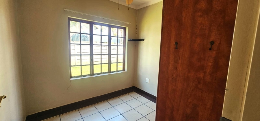 To Let 3 Bedroom Property for Rent in Waterval East North West